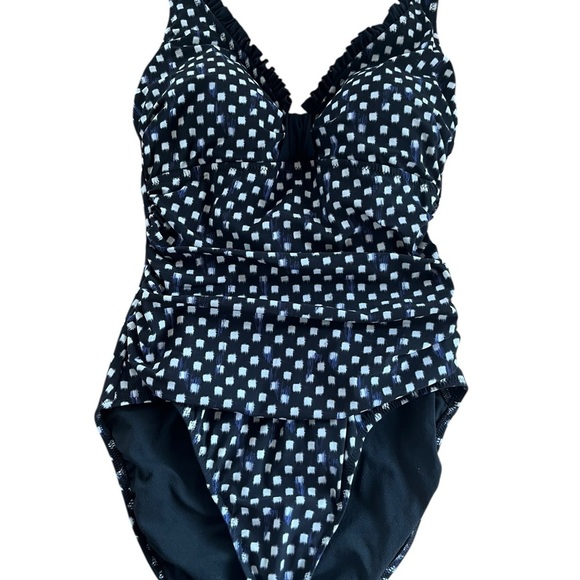 Profile by Gottex One-Piece VNeck Ruffle Supportive Tummy Control Swimsuit SZ 6 - Picture 2 of 10